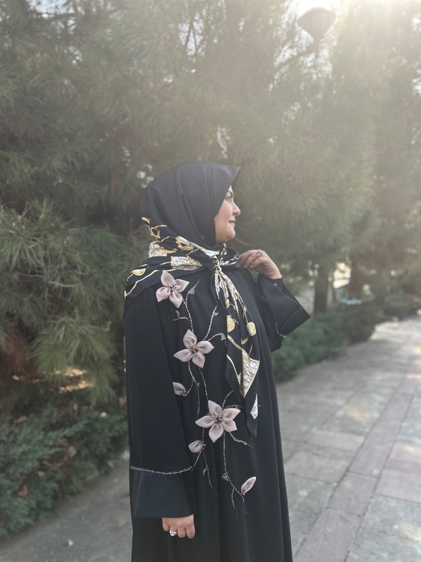 عبای جواهر دوزی ملکا